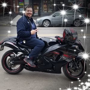 Meet your Posher, Gustavo